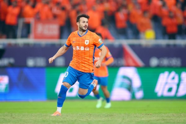 鲁媒：泰山不会松驰给瓦科长条约，球队之前还曾宣战过替代东谈主选